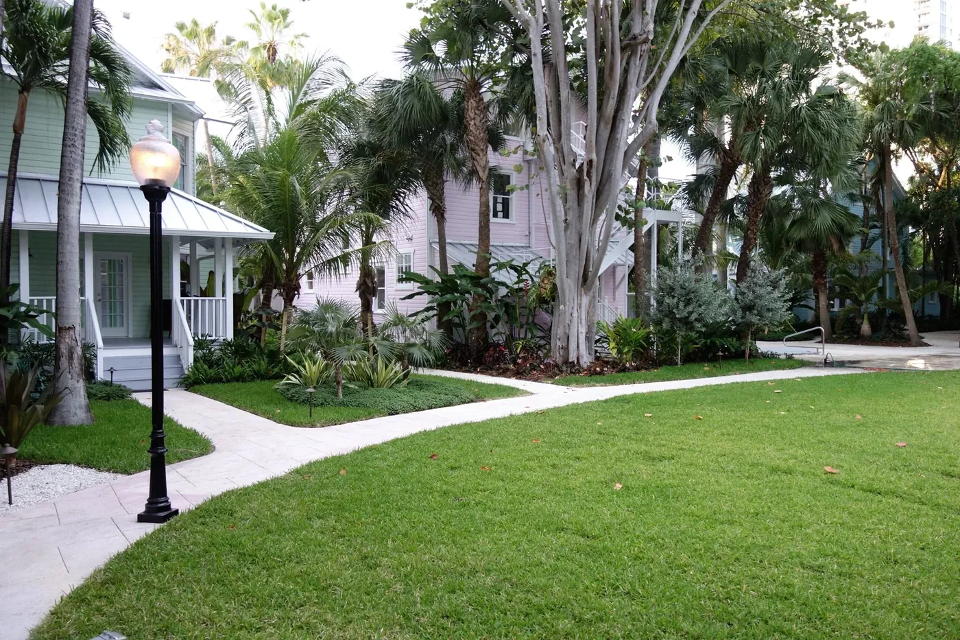 A restored cottage seen across the lawn at Miami 1908